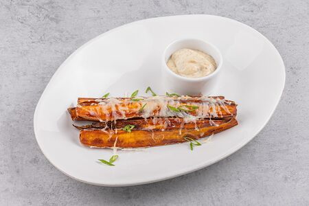 Батат с трюфельным соусом