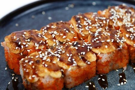 Запеченный ролл Сяке hot