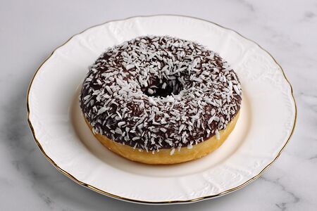 Донат кокосовый