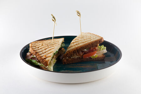 Сэндвич с куриной грудкой