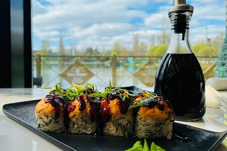 Фудзияма запеченный ролл