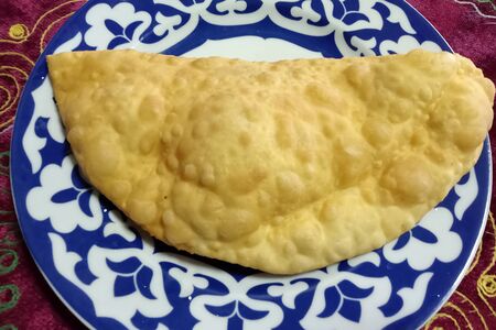 Чебурек с бараниной