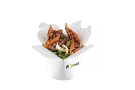 Удон с беконом с соусом чили