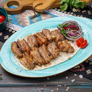 Шашлык из бараньих семечек