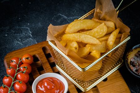 34. Картофель по-деревенски