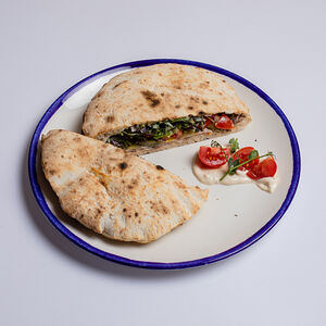 Վիտելլո տոննատո սենդվիչ