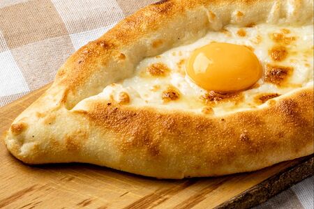 Хачапури по-аджарски