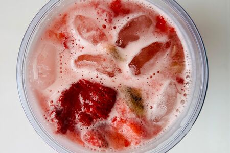 Лимонад Киви-клубника