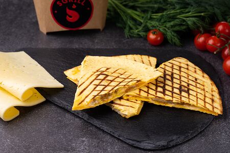 Кесадилья сырная