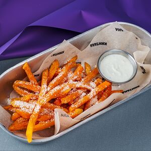 Батат фри с соусом блю чиз