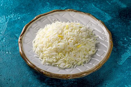 Рис отварной с шафраном