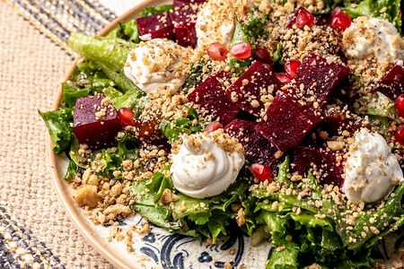 Свёкла с творожным сыром