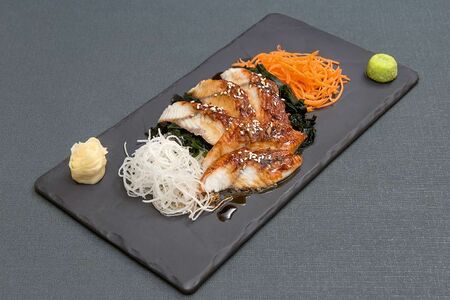 Сашими Унаги