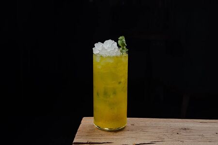 Ананас/Маракуйя/Кинза