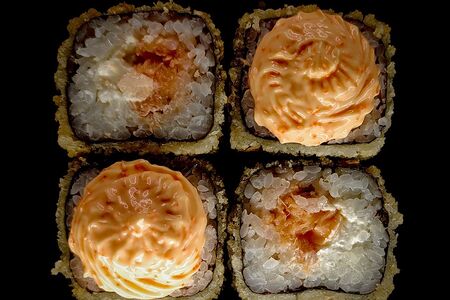 Жареный ролл Салмон темпура