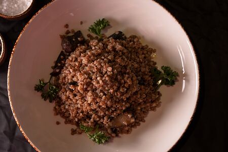 Гречневая каша с подосиновиками