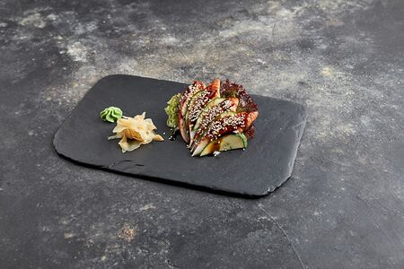 Сашими из угря