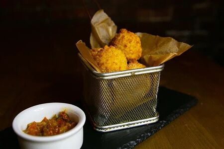 Сырные шарики острые