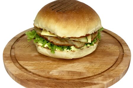 Гамбургер с говяжьей котлетой