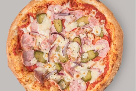 С ветчиной и беконом