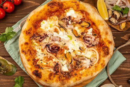 Пицца Морская