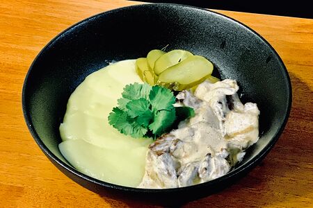 Бефстроганов с пюре