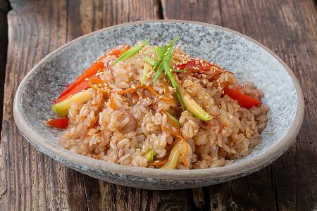 Рис вок с копченым цыпленком