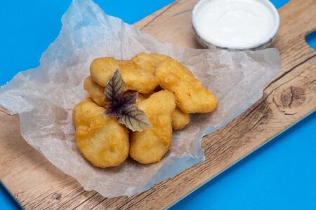 Куриные наггетсы