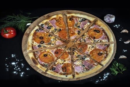 Прошутто Фунги