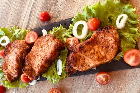 Cвинoй карбонад на углях