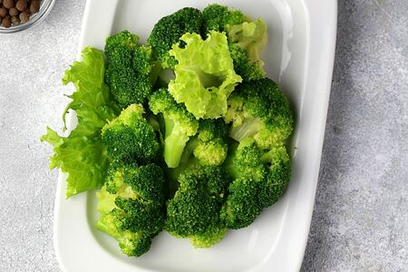 Брокколи с чесноком