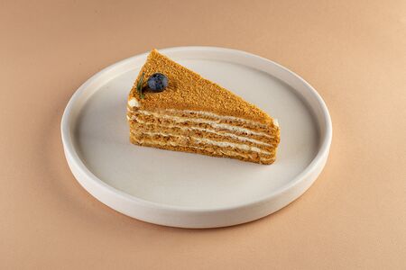 Творожный Медовик