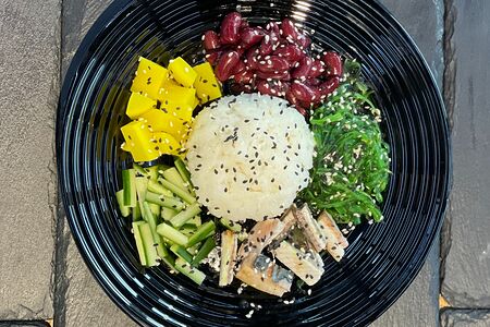 Поке с угрем