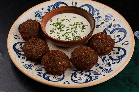 Фалафель с тхиной