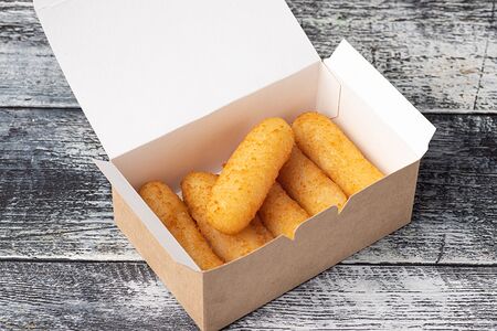 Снек-бокс сырные палочки