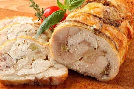 Рулет из куриного филе