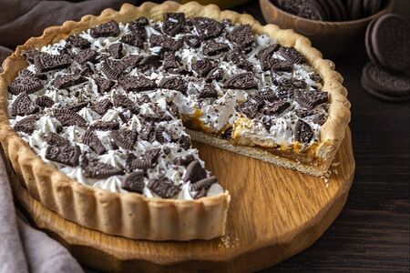 Баноффи с бананами и печеньем Орео