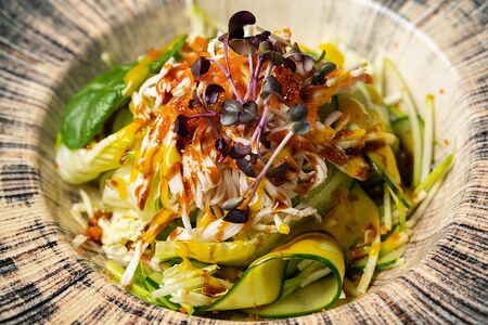 Салат со снежным крабом