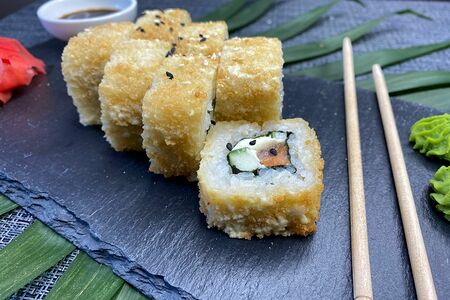 Горячий с лососем