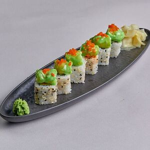 Ролл креветка васаби