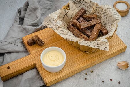 Чесночные гренки