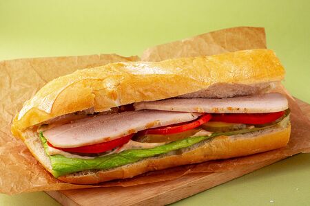 Чиабатта с курицей и овощами