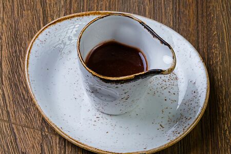 Ткемали красный