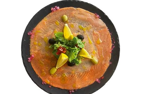 Карпаччо из лосося