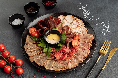 Ассорти Мясные деликатесы