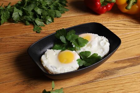 Яичница из двух яиц