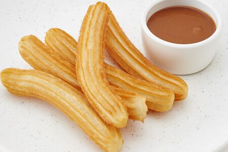 Чуррос с вареной сгущенкой