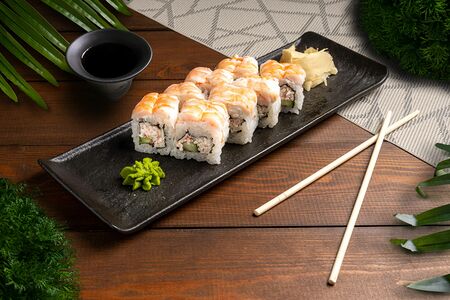 Эби сурими ролл
