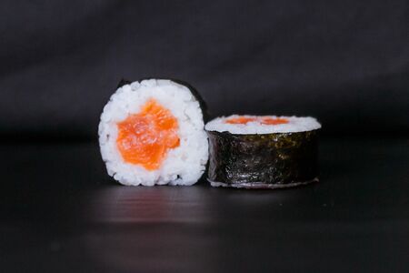 Ролл Лосось