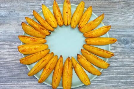 Картофель по-деревенски